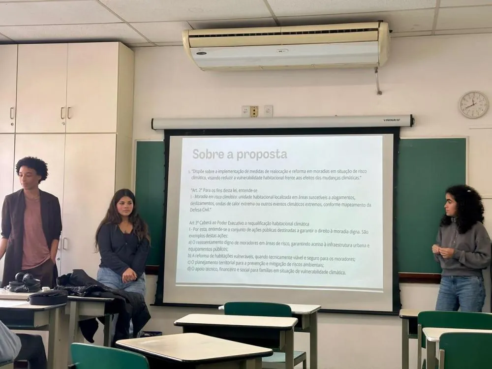 Parlamento Jovem, projeto em sala de aula Divulgação