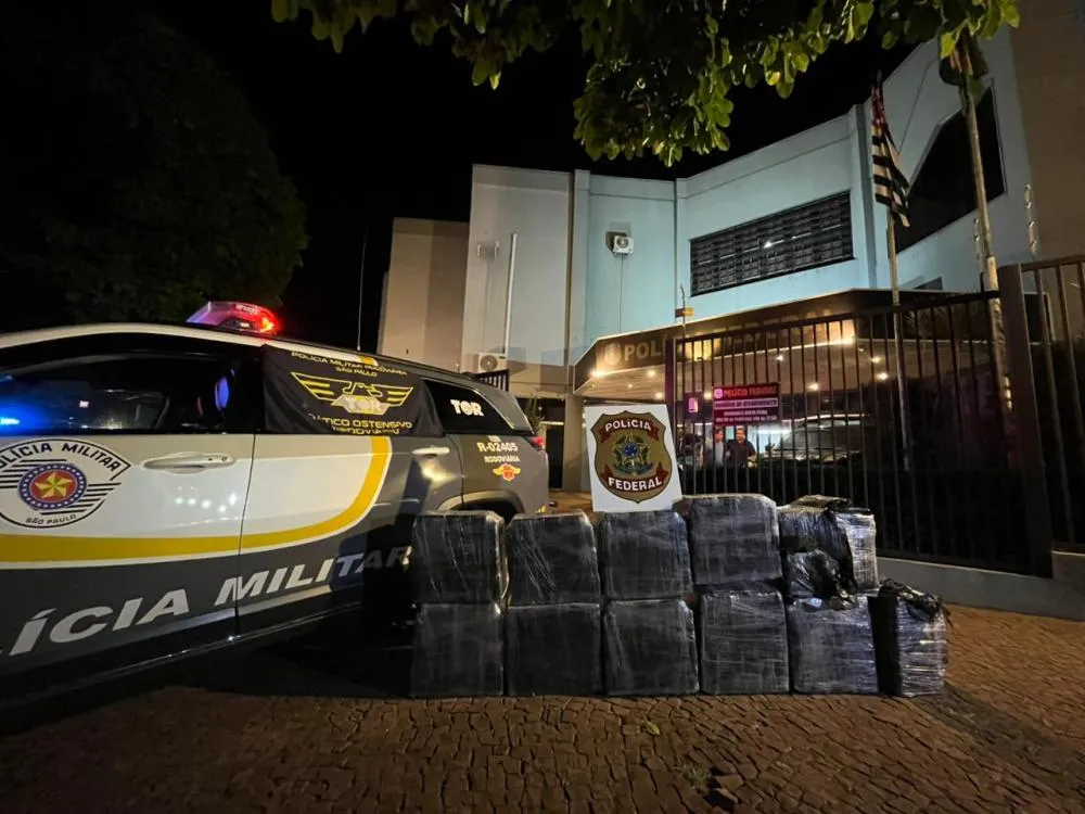 Os policiais se posicionaram em pontos estratégicos e abordaram o veículo na altura do quilômetro 338 da Rodovia Assis Chateaubriand. Foto: SSP