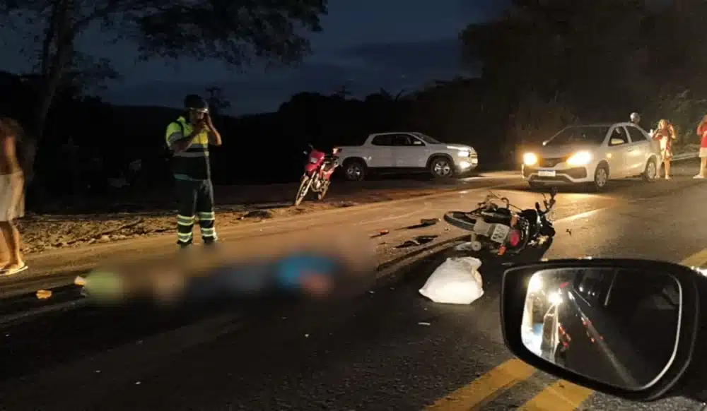 Jovem sem CNH fica em estado crítico após colidir com cavalo na BR-482 no Espírito Santo