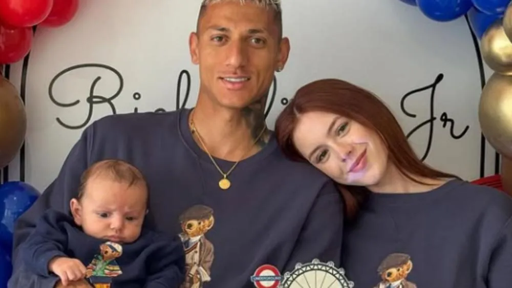 Richarlison rebate crítica sobre nome do filho e gera debate nas redes sociais