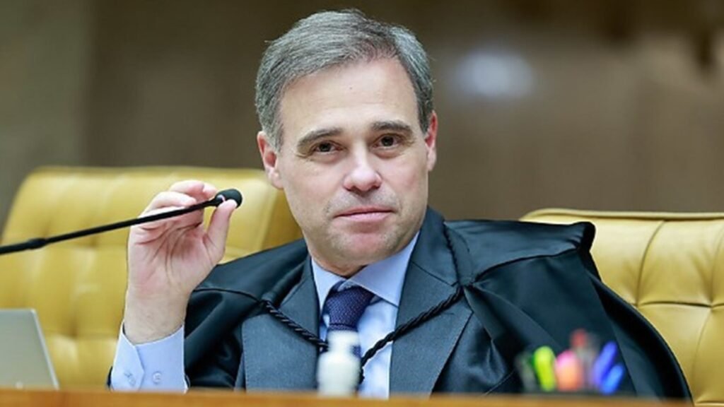 STF tem 4 a 3 para julgar casos de Moraes e Mendonça separados